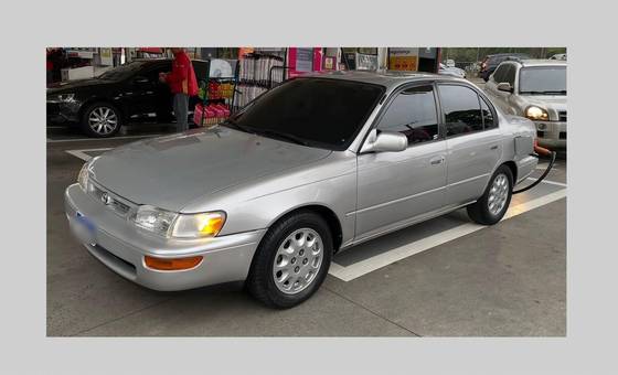 TOYOTA COROLLA 1.8 LE 16V GASOLINA 4P AUTOMÁTICO